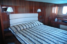 Motor yacht D5 -  Master Cabin